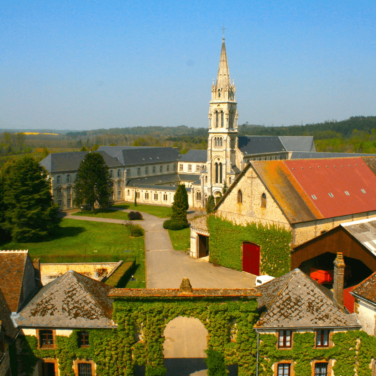 Vue de haut - Abbaye de La Trappe de Soligny