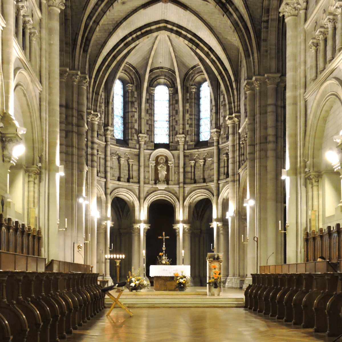 Intérieur de l'église - Abbaye de La Trappe de Soligny