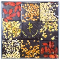 Carrés de chocolats noirs gourmands (x27) - Abbaye de Bonneval - Divine Box