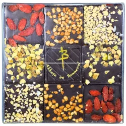 Carrés de chocolats noirs gourmands (x27) - Abbaye de Bonneval - Divine Box